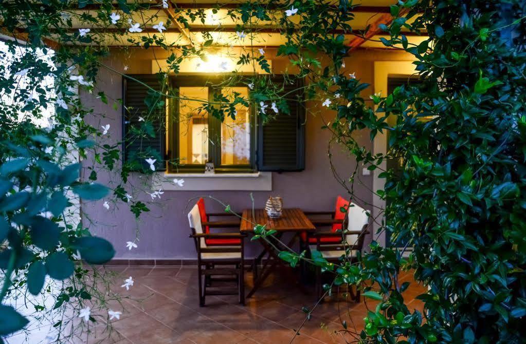Korallis Villas Livathos  Zewnętrze zdjęcie