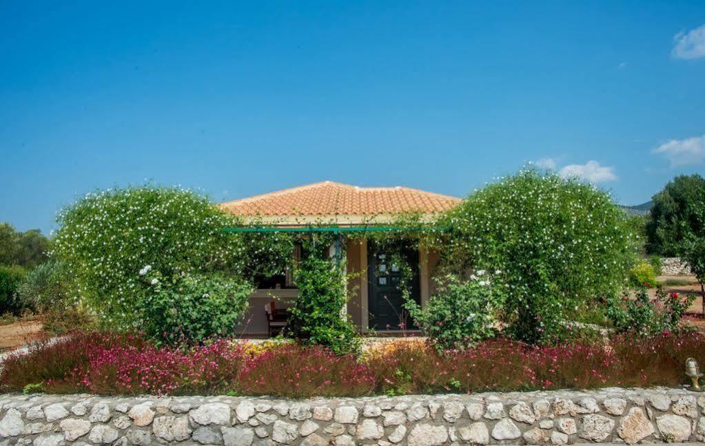 Korallis Villas Livathos  Zewnętrze zdjęcie